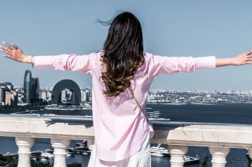 Young woman traveller